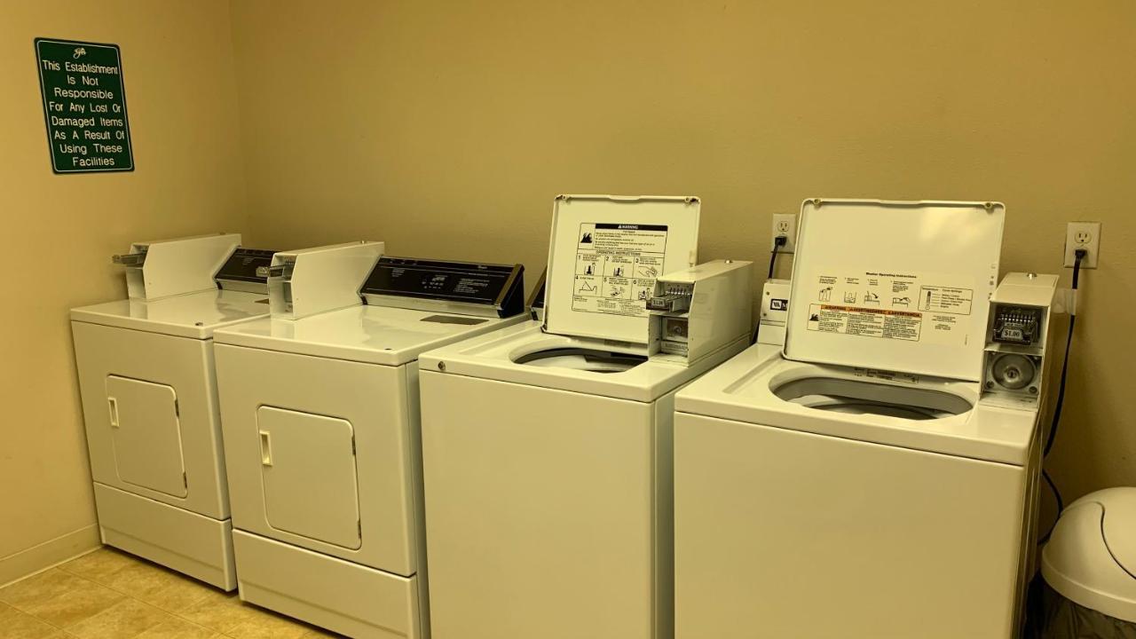 Fairbridge Inn&Suites - Miles City Extérieur photo