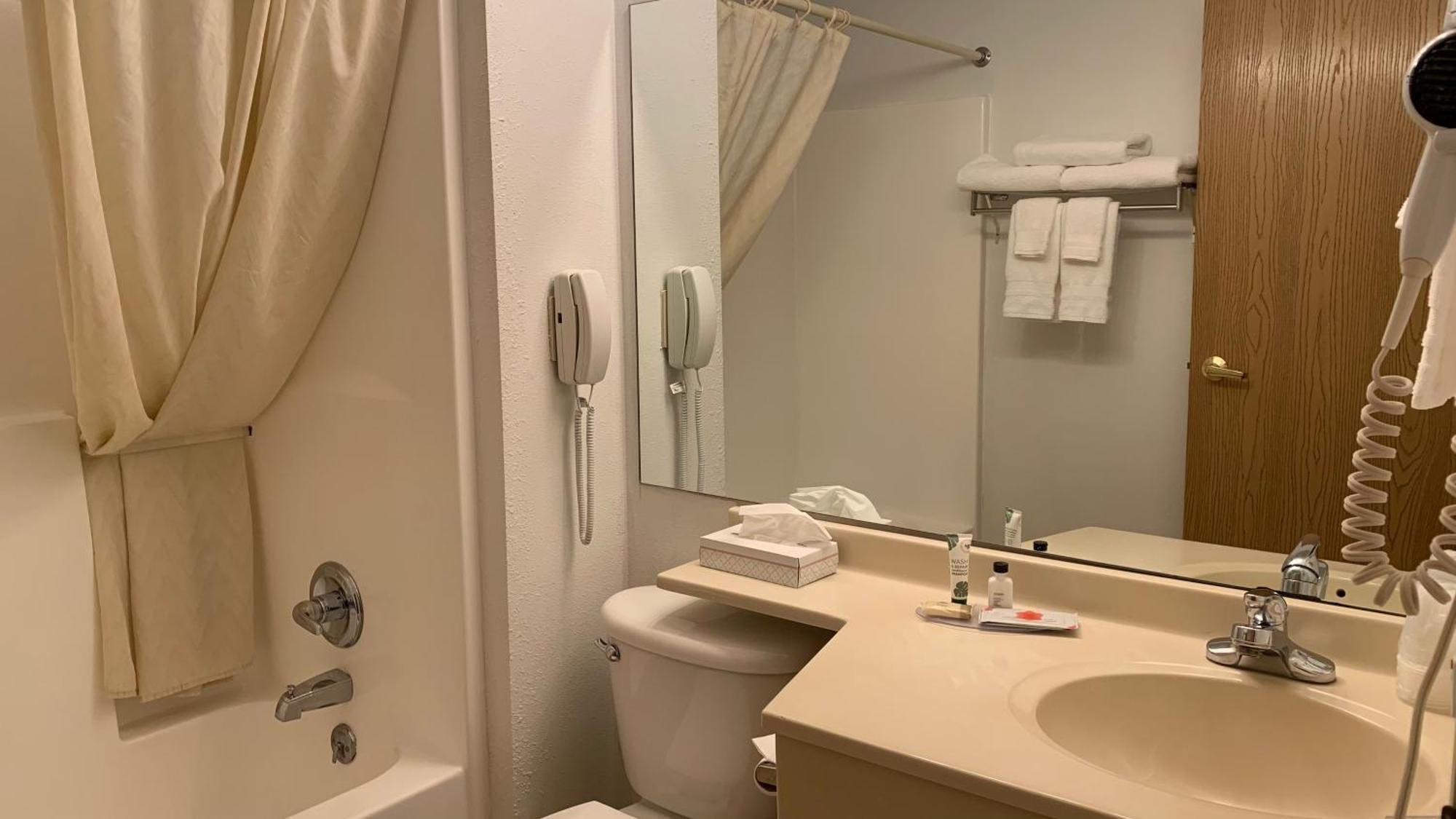 Fairbridge Inn&Suites - Miles City Chambre photo