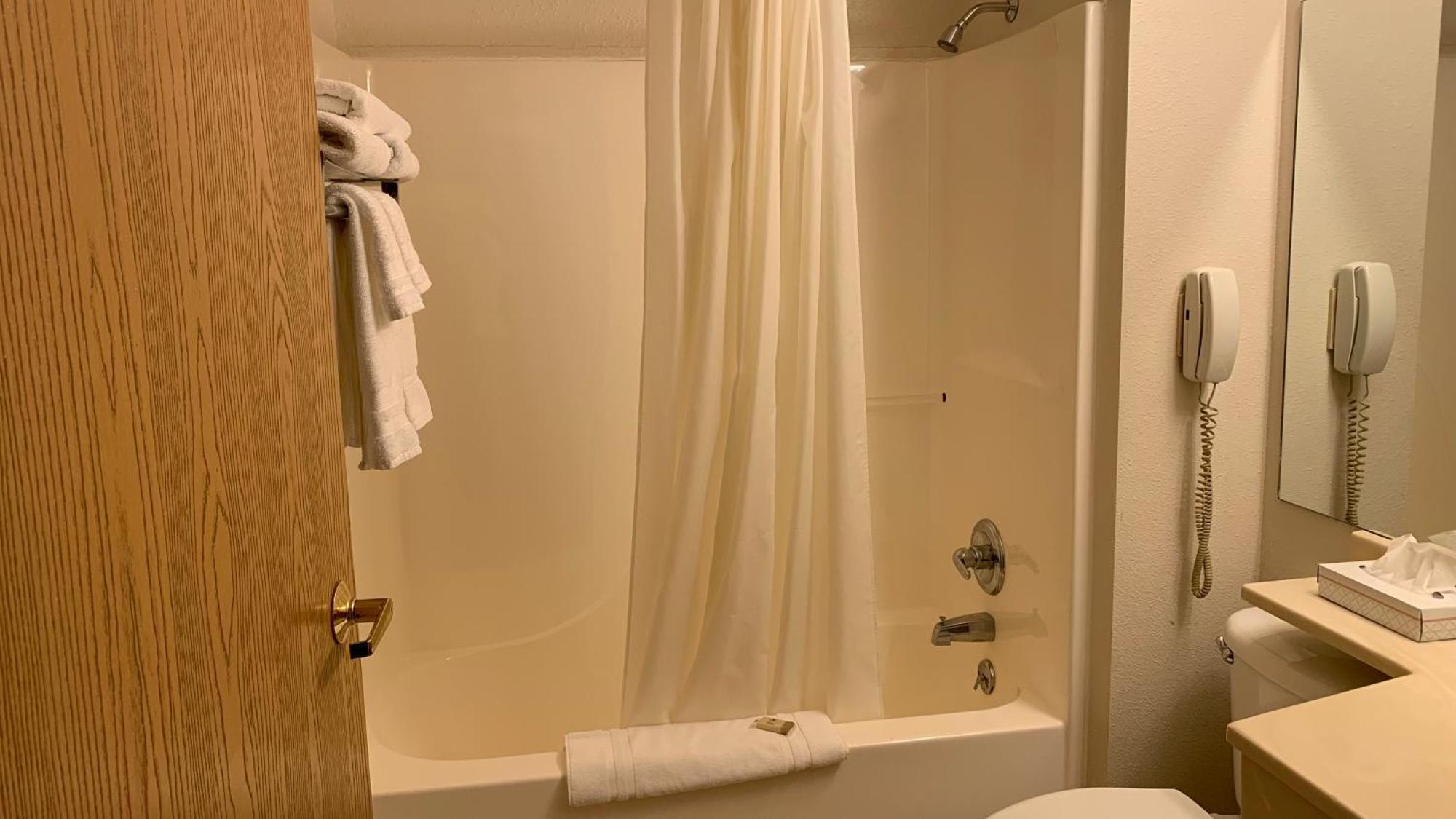 Fairbridge Inn&Suites - Miles City Chambre photo