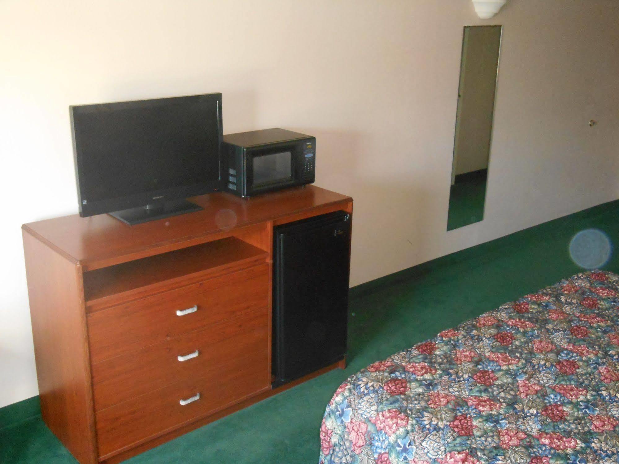 Fairbridge Inn&Suites - Miles City Extérieur photo