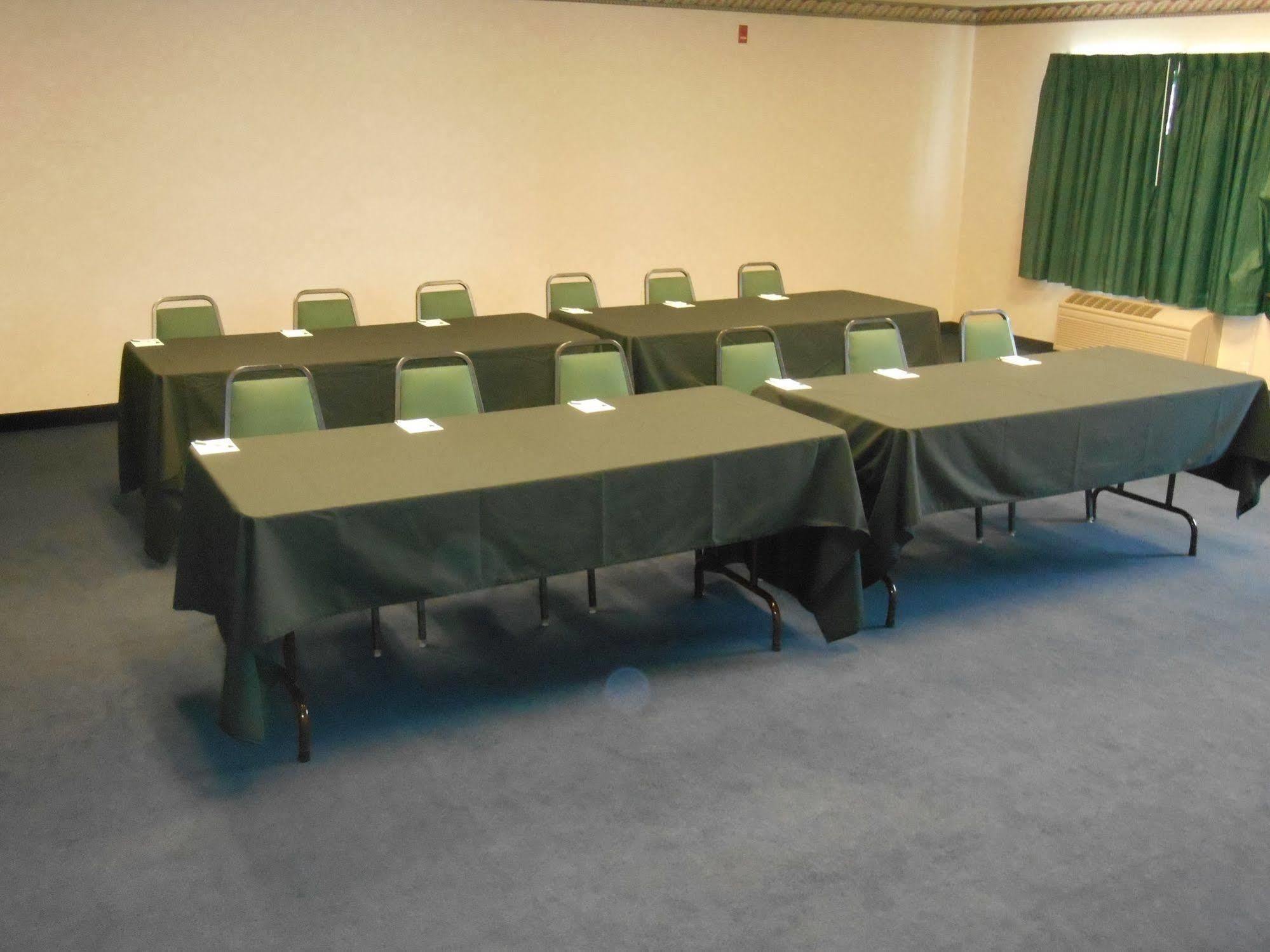 Fairbridge Inn&Suites - Miles City Extérieur photo